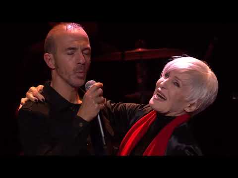 Les plus belles années d'une vie (Live - Grand Rex, Paris) by Nicole Croisille & Calogero