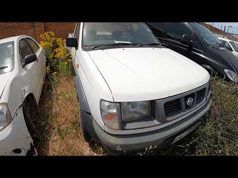 LOT 4 NISSAN HARDBODY