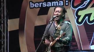 Download lagu Hoss Band   Terasa I Koes Plus mp3
