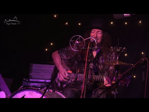 One Way Ticket To The Blues: Gwyn Ashton live at The Globe