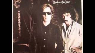 Hall &amp; Oates - Don&#39;t Change