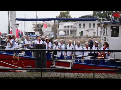 Warnemünde 10.09.2022 der Shanty Chor Sing ManTau Teil 1