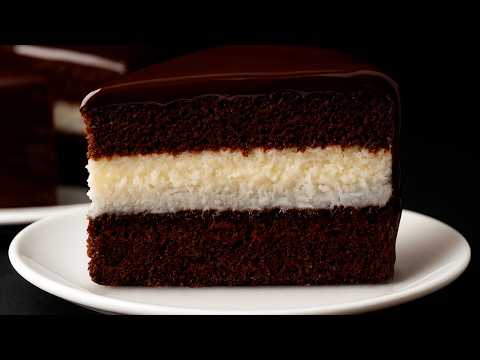 Cake in 15 minutes!  A fantastic dark chocolate cake.