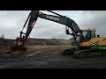 637343 Crawler excavator Volvo EC 240 with implement -07 }}