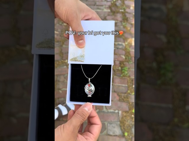 Vídeo relacionado con PSL Elena Gilbert Vervain - Collar con colgante de cristal de tono plateado envejecido para fanáticos de cosplay, talla única, Plata, Cristal