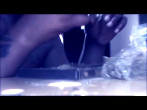 StrangeZoo - HEADACHE FT Blizzi Boi