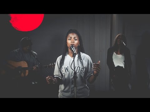 Sabina Ddumba: Effortless (live acoustic at Nova Stage)