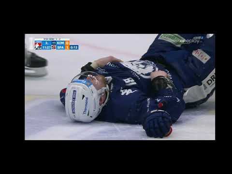 Nice clean hit 👊 Czech Ice Hockey - Kometa Brno x Sparta Prague - TOP - PLAY OFF