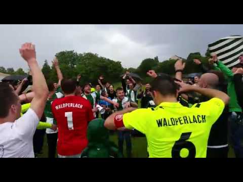 SV Waldperlach feiert den Sieg gegen Alte Haide - Teil 3