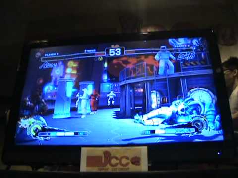 UCC- 5/7-8/11 - Viet (AK) vs Jan (SE) - SSF4 Top 8