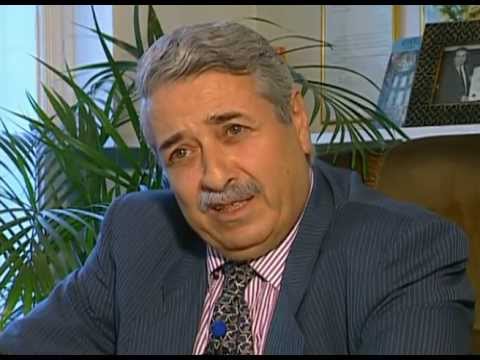 Suha Arın - Yaşam Öyküsü