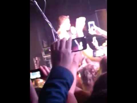 Kurzer Ausschnitt von Luca Hänni ♥