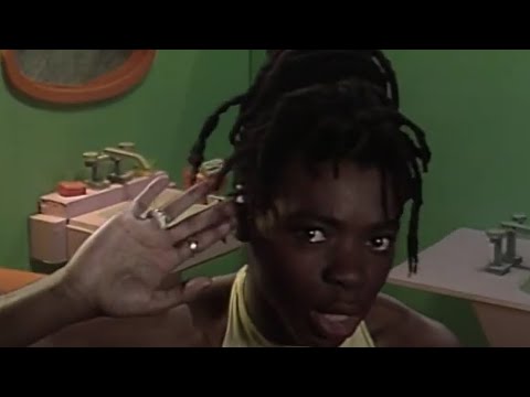 Trop De Bla Bla - Princess Erika (clip officiel)