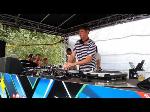 Mano le Tough @ Deep with you Festival 08.09.2013