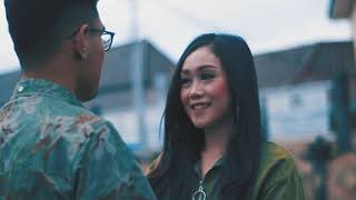 Download lagu PENDOPO CILACAP NAGIH JANJI - OYEKUSTIK Feat. DHAVINTA FIRA mp3 Download lagu PENDOPO CILACAP NAGIH JANJI - OYEKUSTIK Feat. DHAVINTA FIRA mp3
