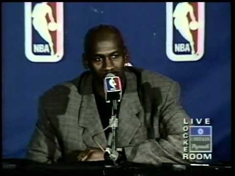 Michael Jordan 22 pts vs. Bucks - Bulls 70th Win - 1996