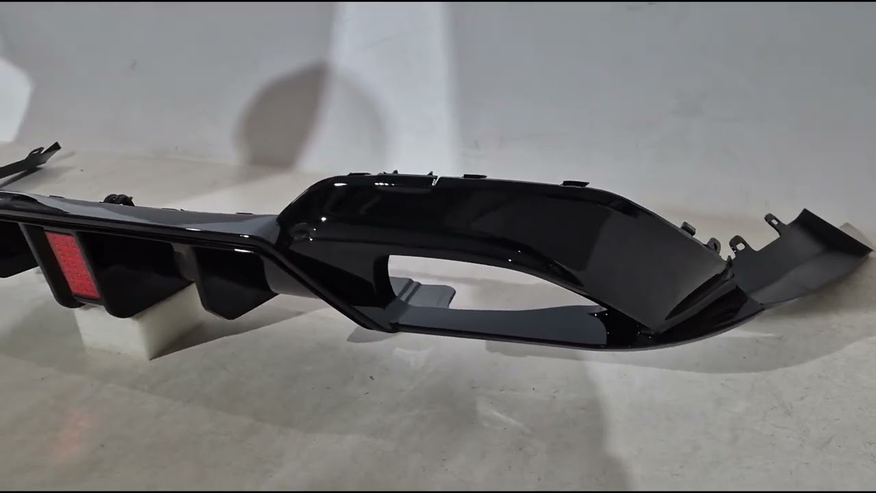 BMW 3 серия G20/G21 2018- гг. Диффузор заднего бампера CS-Style LED (для M-Sport 2018-2022, ABS) Video 1