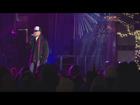 New Year's Eve festivities underway in downtown Chicago