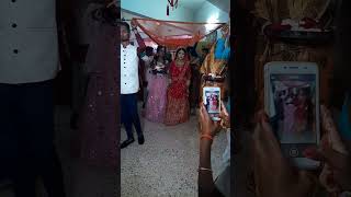 Download lagu Tere mathe ki Bindiya chamakti #sort #video #trending #trending #status #youtubeshorts mp3 Download lagu Tere mathe ki Bindiya chamakti #sort #video #trending #trending #status #youtubeshorts mp3