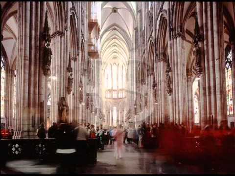 Cologne Organ Introit (Tria sunt munera)