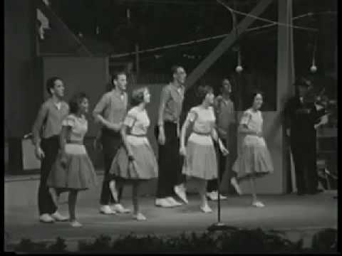 Blue Ridge Mountain Dancers with Pete Seeger