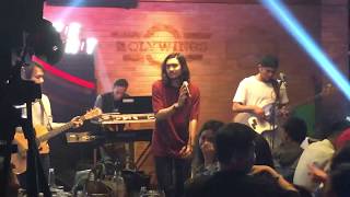 Download lagu Sheila on 7 - Trimakasih Bijaksana (Live at Holywings Pantai Indah Kapuk 21/02/2019) mp3 Download lagu Sheila on 7 - Trimakasih Bijaksana (Live at Holywings Pantai Indah Kapuk 21/02/2019) mp3