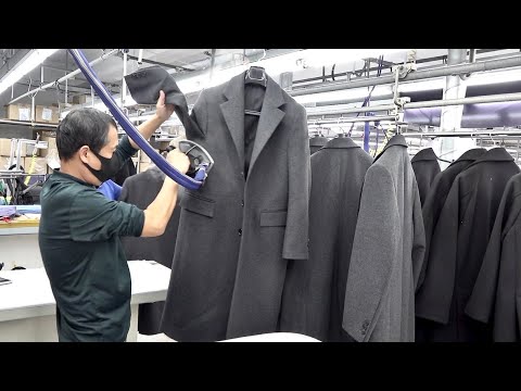 Процес масового виробництва чоловічого пальта (ВІДЕО)
