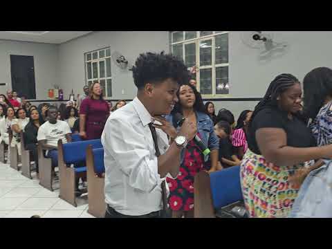 IMPOSSÍVEL NÃO CHORAR COM ELE ADORANDO 😭 - Eliwelton Raymond Cover|Medley - Submersos 🔥