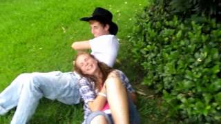 Little Moments-Brad Paisley (Unofficial Music Video)