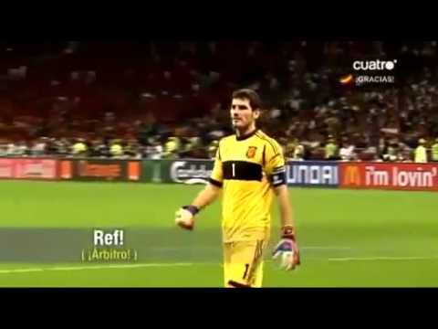 Iker Casillas Legend say to referee respect ITALY!