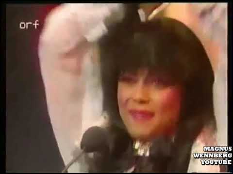 1982, eurovision goes studio; portugal, bem bom, doce