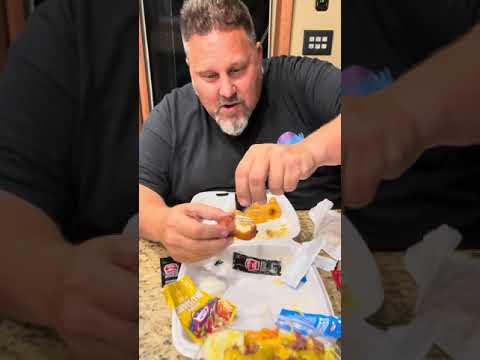 How to properly eat a hush puppy with Disco Dean