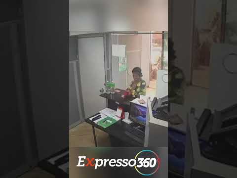 Mulher é presa após furtar garrafa térmica dentro de delegacia em Bela Vista de Goiás