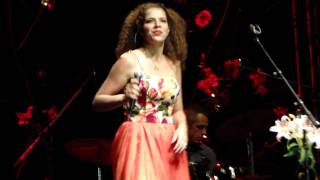 Vanessa da Mata - Vermelho - Brasília, 09/04/2010