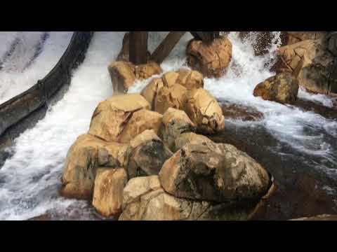 DISNEYLAND DCA Grizzly River Rapids Waterfall Viewing Platform