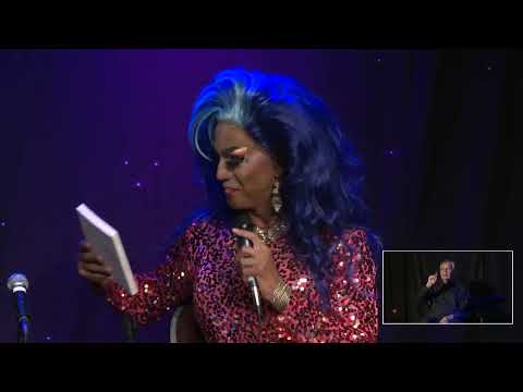 Des livres et des paillettes - Vidéo YouTube