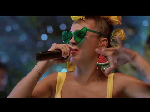 Me Duele - Bomba Estéreo @ MomentHouse