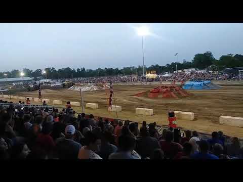 Monster Truck Show in Miami Ok. 🇺🇸