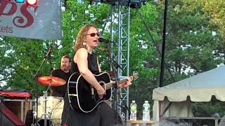 JOAN OSBORNE performing TUPELO HONEY at Rochester Lilac Festival-May 2011 - VID00006