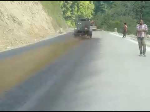 Ss1 prime coat spraying on W.M.M top.