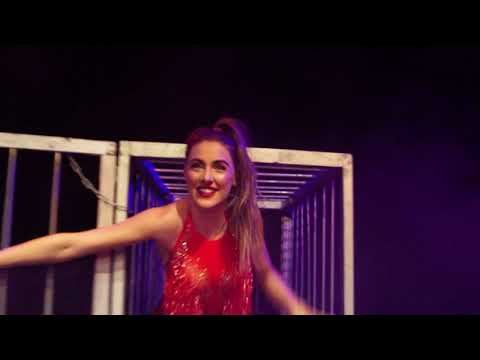 Fire Cage - Mat's Magic Illusions and Danique