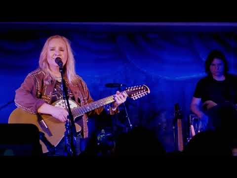 You Can Sleep While I Drive - Melissa Etheridge (Live in HD) 2019