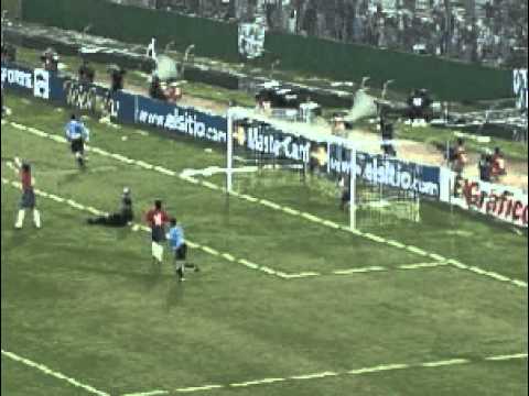 Gol de Paolo Montero por eliminatorias a Chile.
