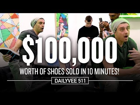 &#x202a;Watch Me Sell $100,000 Worth of Shoes in 10 Minutes | DailyVee 511&#x202c;&rlm;