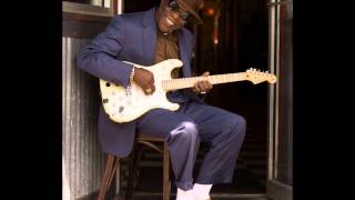 Buddy Guy & Jools Holland - She Suits Me To A Tee