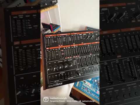 Tomorrow first try! ❤️✨ #jupiter #soundforce #gear #synthesizers #musicjam #musicstudio