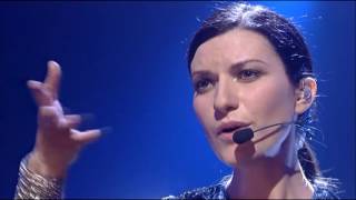 Laura Pausini Mi Abbandono a Te - Live In París 2005