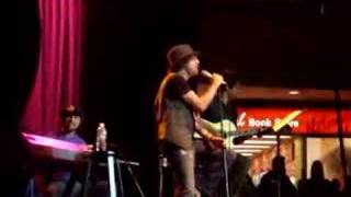 Find A Way (Live Acoustic) - Elliott Yamin - Market Market
