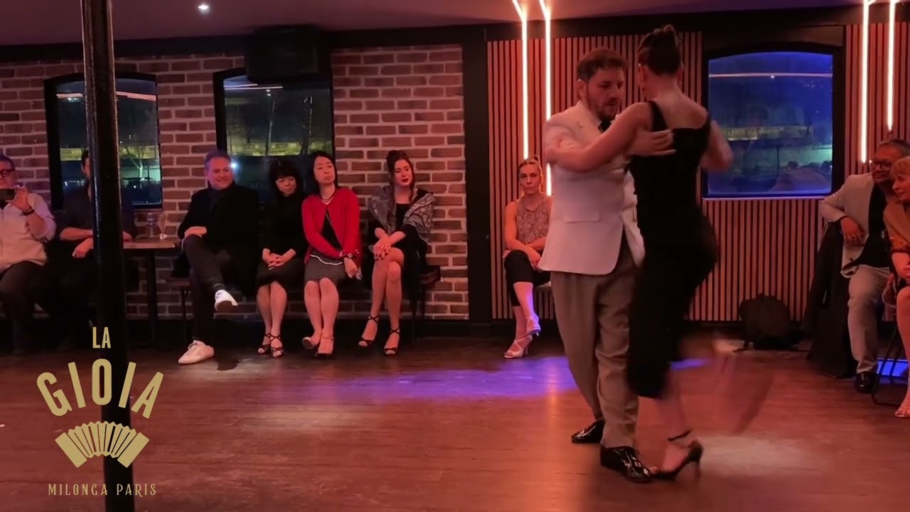 Show de Aurore Chadoin et Emanuel Orlando à la Milonga LA GIOIA 4/4