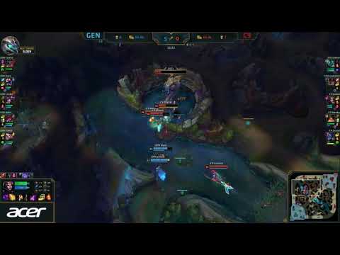 THERE GOES LICORICE! *WHINNY* RIGHT INTO THE FIGHT!